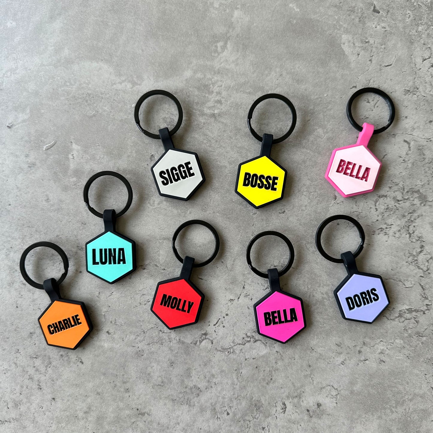 Gray dog name tag - Font Anton