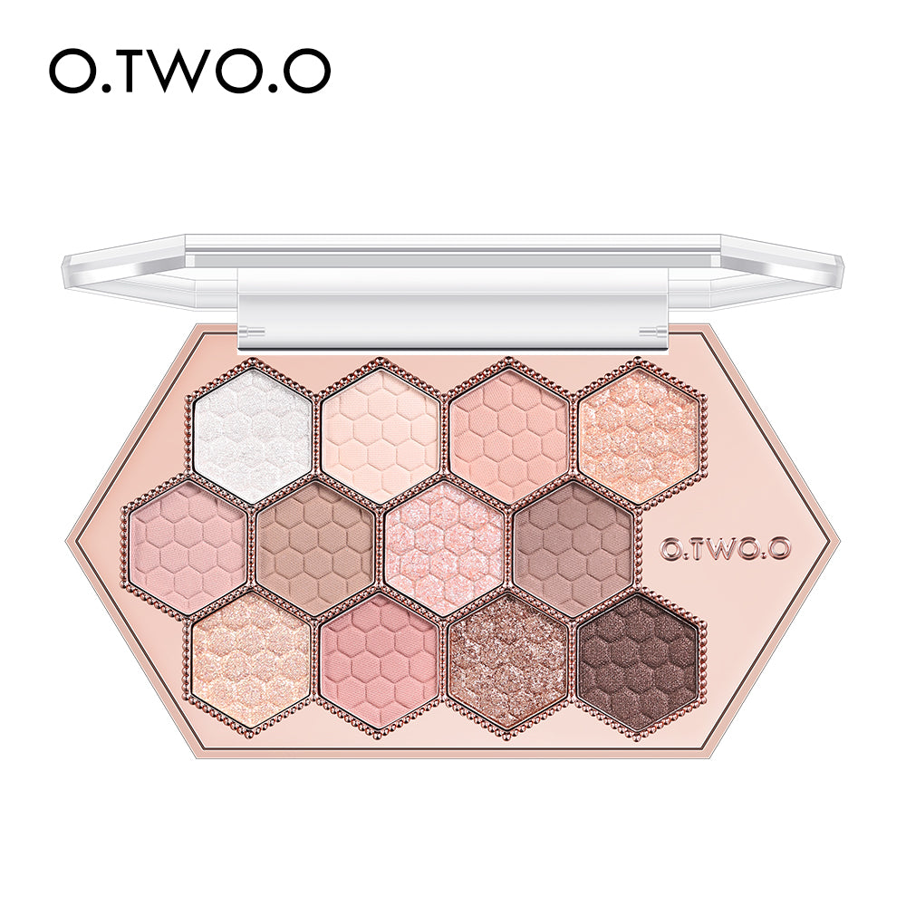 O- TWO. O Eyeshadow Palette