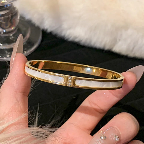 Titanium Steel Bracelet in Stainless Steel Inlaid with Zircon, Gold Plated 