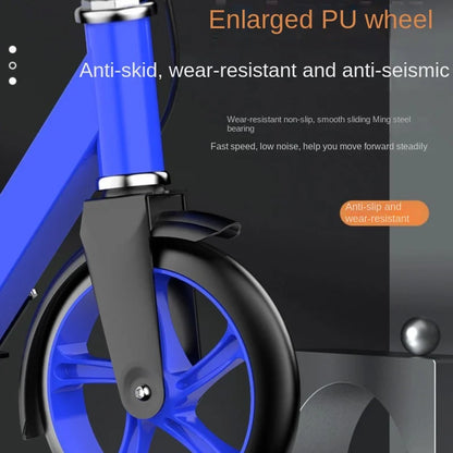 Manuell Vuxen skoter med hopfällbara två hjul och dubbla bromsar Design Antisladdpedaler för flexibel styrning